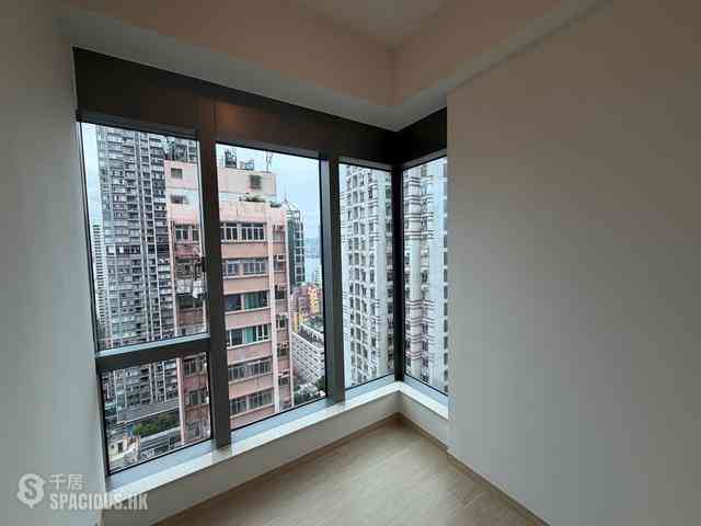 Sai Ying Pun - Upper Manor 04