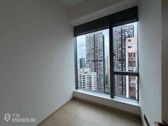 Sai Ying Pun - Upper Manor 05