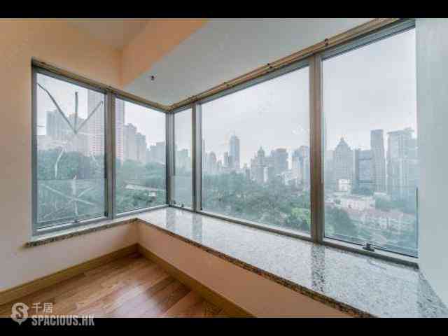 Mid Levels Central - Kennedy Park at Central 10