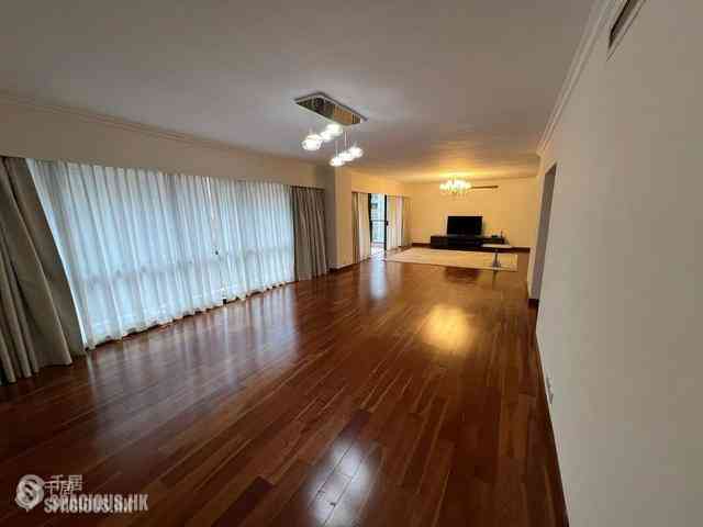 Mid Levels Central - Estoril Court 12