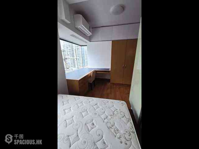 Kennedy Town - University Heights 09