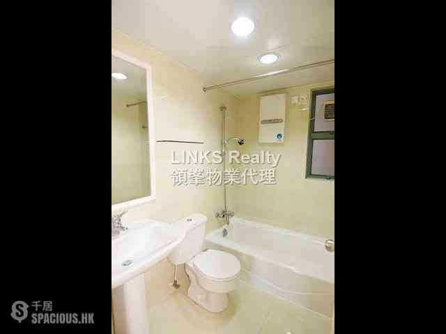 Mid Levels Central - Robinson Place 02