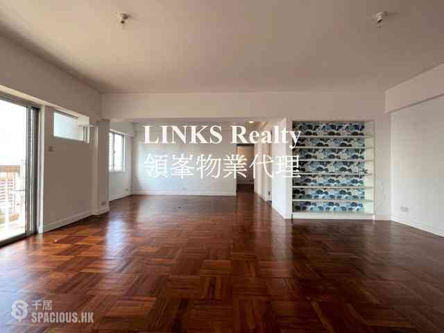 Mid Levels West - Realty Gardens 02