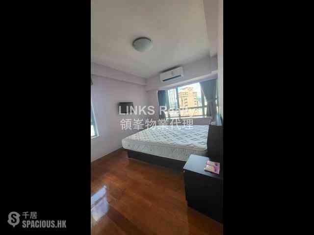 Mid Levels Central - Goldwin Heights 07