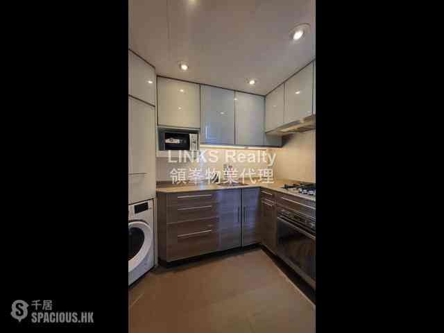 Mid Levels Central - Goldwin Heights 09