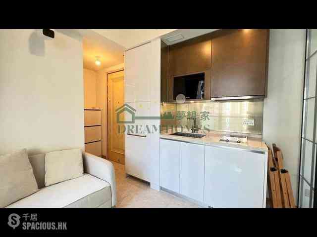 Sai Ying Pun - 63, Pokfulam 06