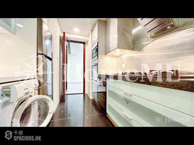 Tai Hang - The Legend 13