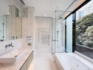 The Peak - 7-15 Mount Kellett Road 05
