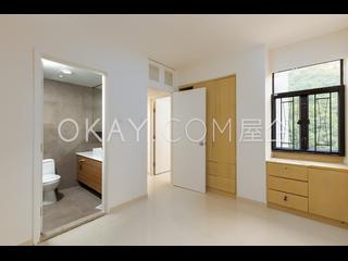 Tai Hang - Ronsdale Garden 06