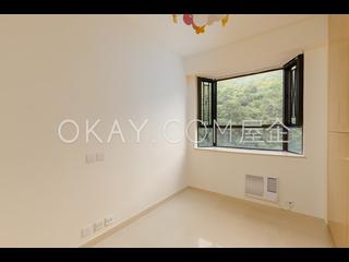 Tai Hang - Ronsdale Garden 08