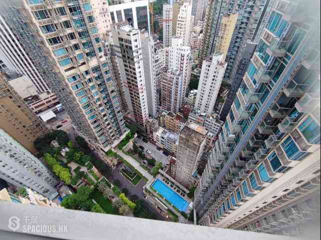 Wan Chai - The Avenue 06