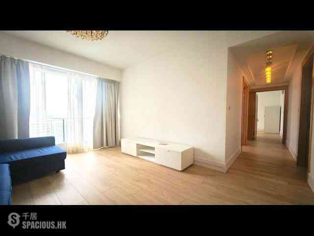 Quarry Bay - The Orchards Block 2 07