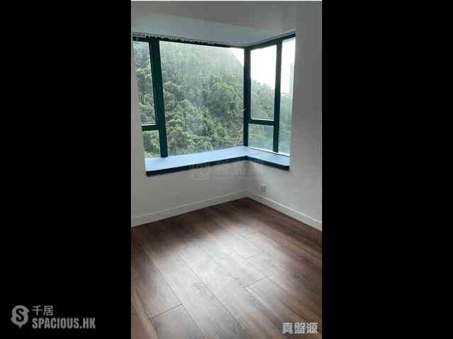Mid Levels Central - Hillsborough Court 02