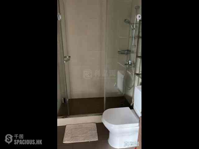 Mid Levels Central - Hillsborough Court 03