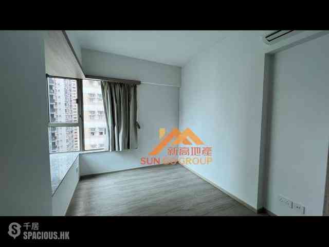 Mid Levels Central - Peach Blossom 06