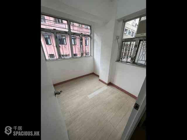 Sai Ying Pun - 16-20, Pok Fu Lam Road 02