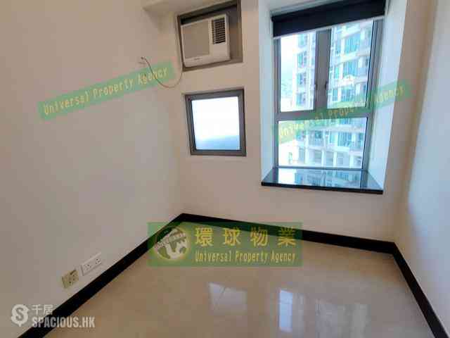 Kennedy Town - The Merton Tower 2 06