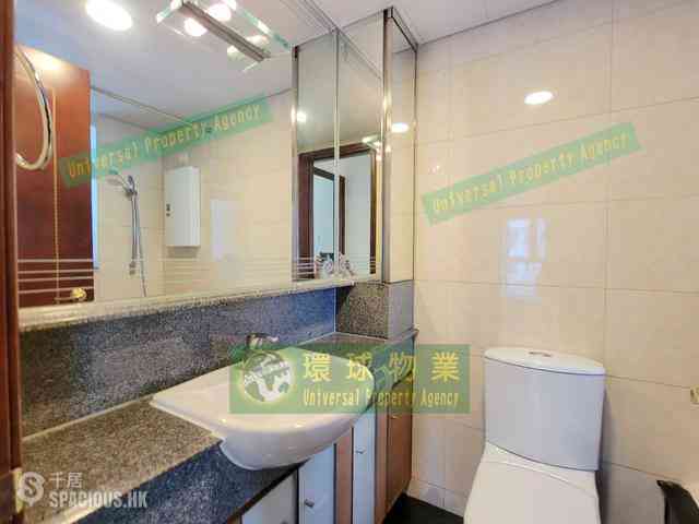 Kennedy Town - The Merton Tower 2 07