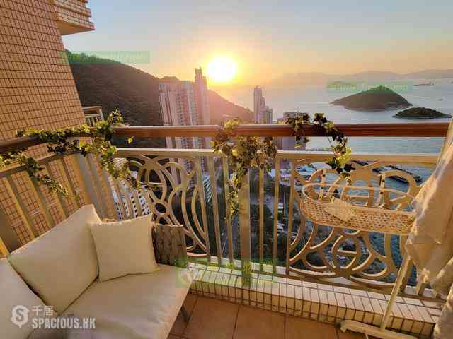 Kennedy Town - The Merton Tower 3 01