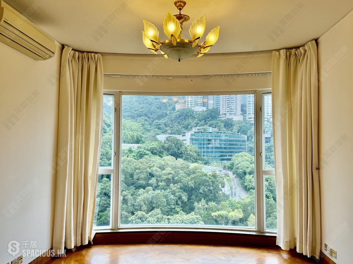 Wan Chai - Star Crest 01