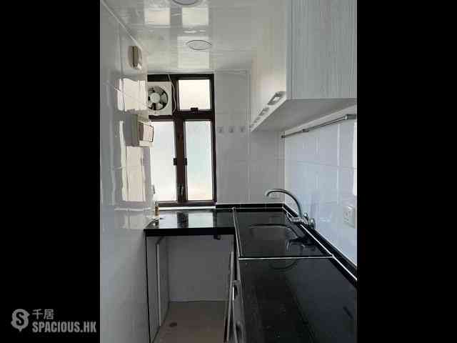 Quarry Bay - Riviera Mansion 03