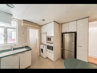 Mid Levels Central - Wealthy Heights 13