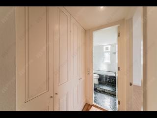 Mid Levels Central - Wealthy Heights 14