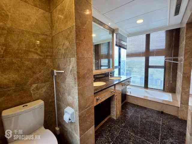Mid Levels Central - The Harbourview 08