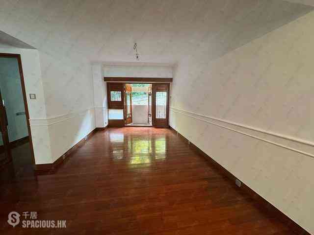 Mid Levels Central - Ivory Court 08