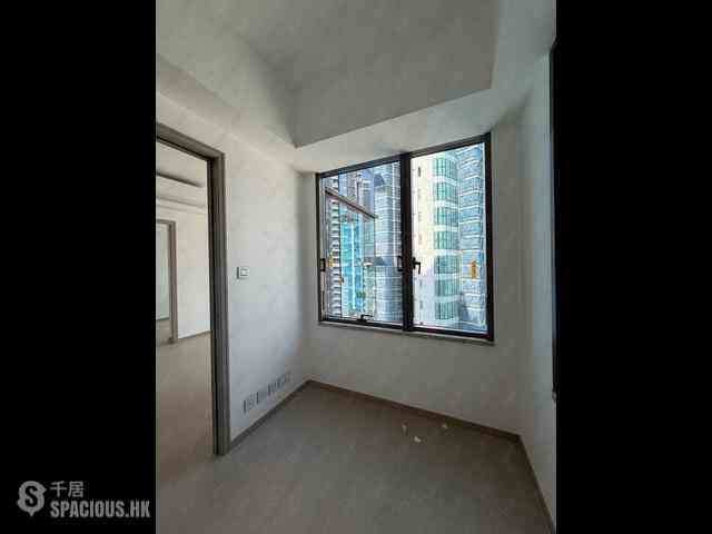 Wong Chuk Hang - The Southside Phase 3C Blue Coast II Tower 5 04
