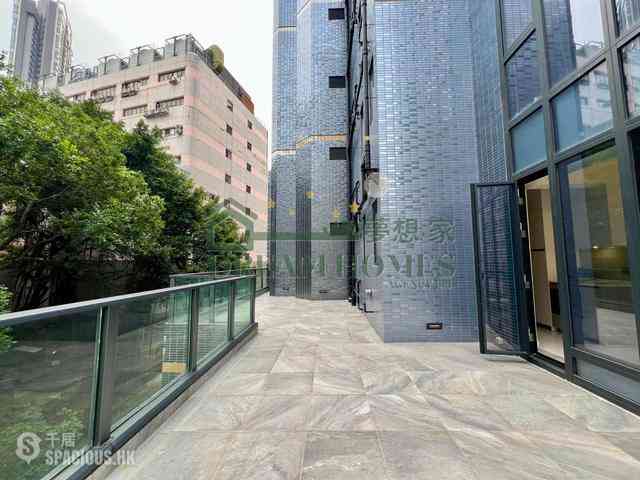Sai Ying Pun - The Queens 05
