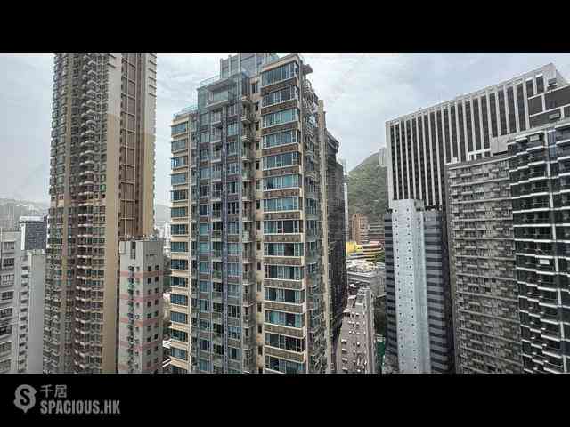 Wan Chai - The Avenue Phase 2 Block 3 02
