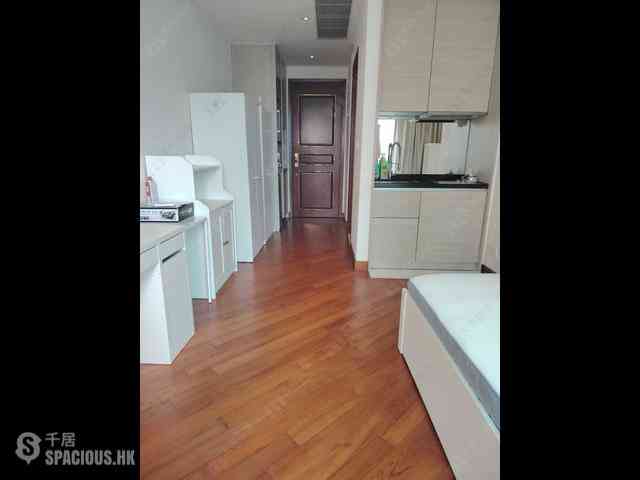 Wan Chai - The Avenue Phase 2 Block 3 03