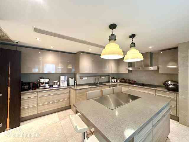 The Peak - Guildford Garden 06