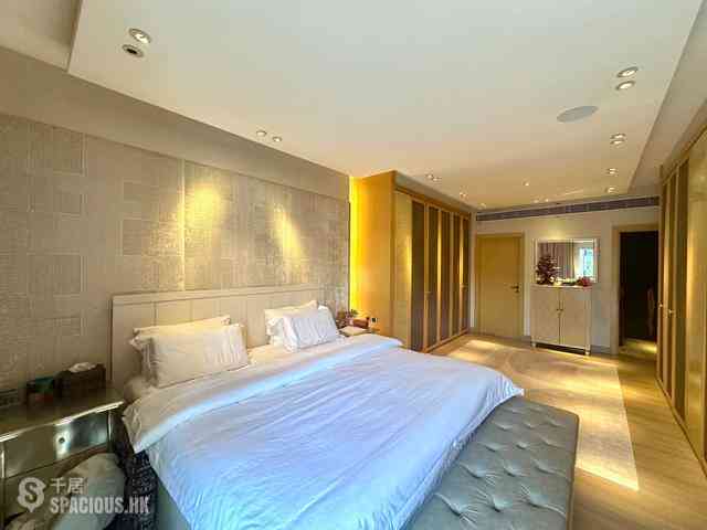 The Peak - Guildford Garden 08