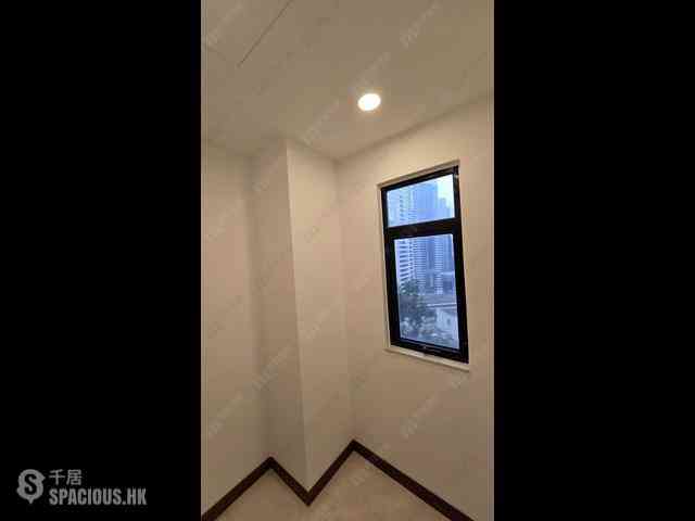 Mid Levels East - Regent On The Park 11