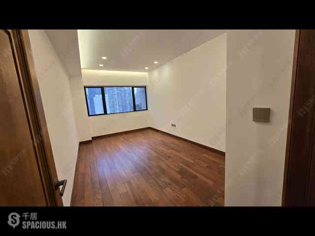 Mid Levels East - Regent On The Park 16