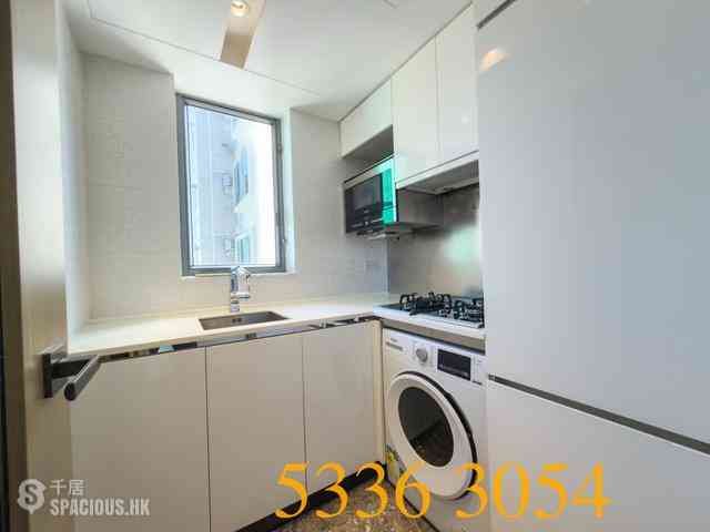 Soho - Centrepoint 06
