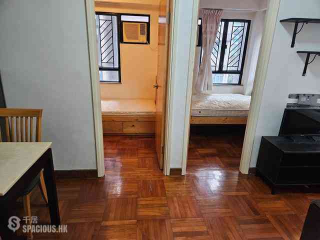 Shek Tong Tsui - Hill Court 03