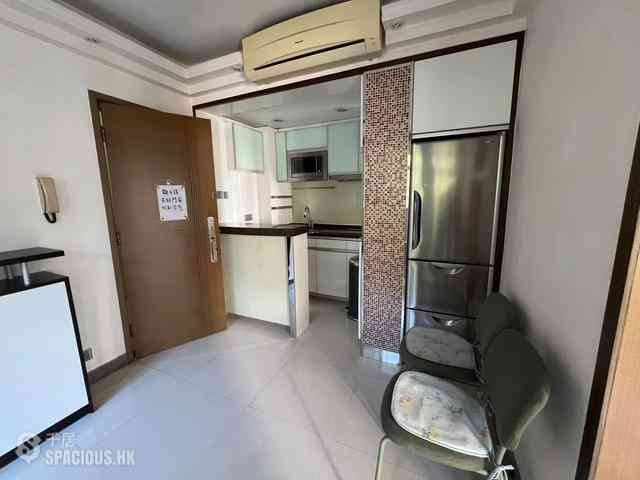Tai Hang - Lily Court 09