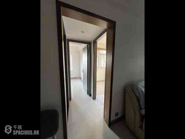 Tai Hang - Lily Court 12