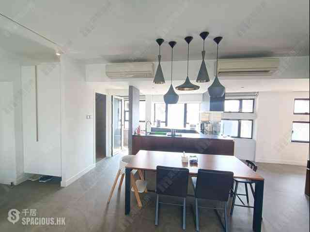 Mid Levels Central - Birchwood Place 05