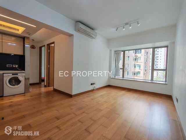 Sai Ying Pun - The Nova 03