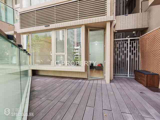 Sai Ying Pun - The Nova 02