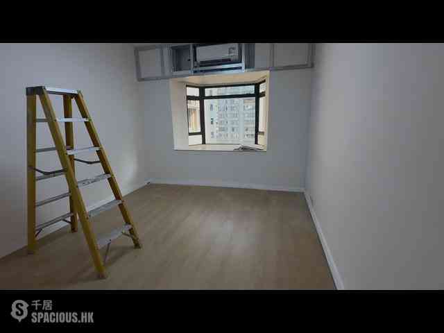 Mid Levels Central - Kennedy Heights 05