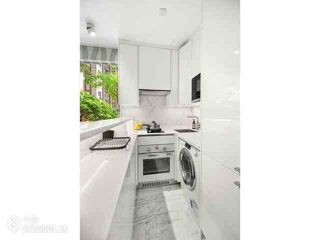 Mid Levels Central - Ying Fai Court 03