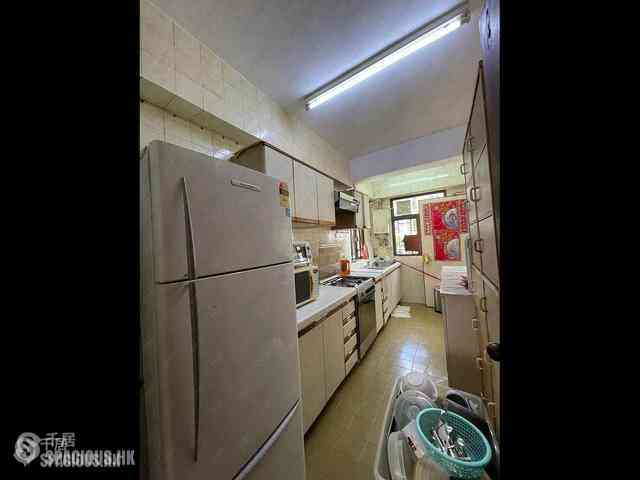 Mid Levels West - Kingsland Court 05