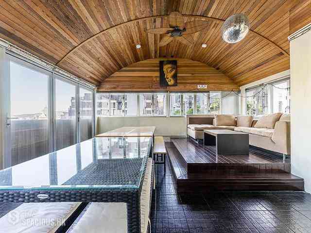 Mid Levels Central - Woodlands Terrace 03