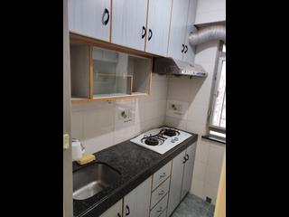 Sai Ying Pun - Yue Sun Mansion 06