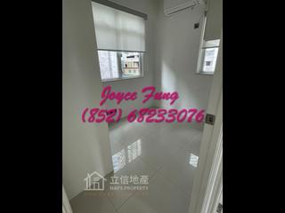 Mid Levels Central - On Fung Building 07